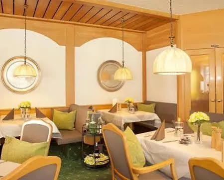 Am Paulusbogen Pasov