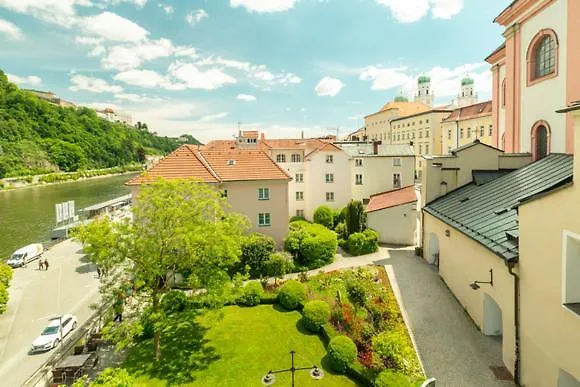 Am Paulusbogen Hotel Pasawa